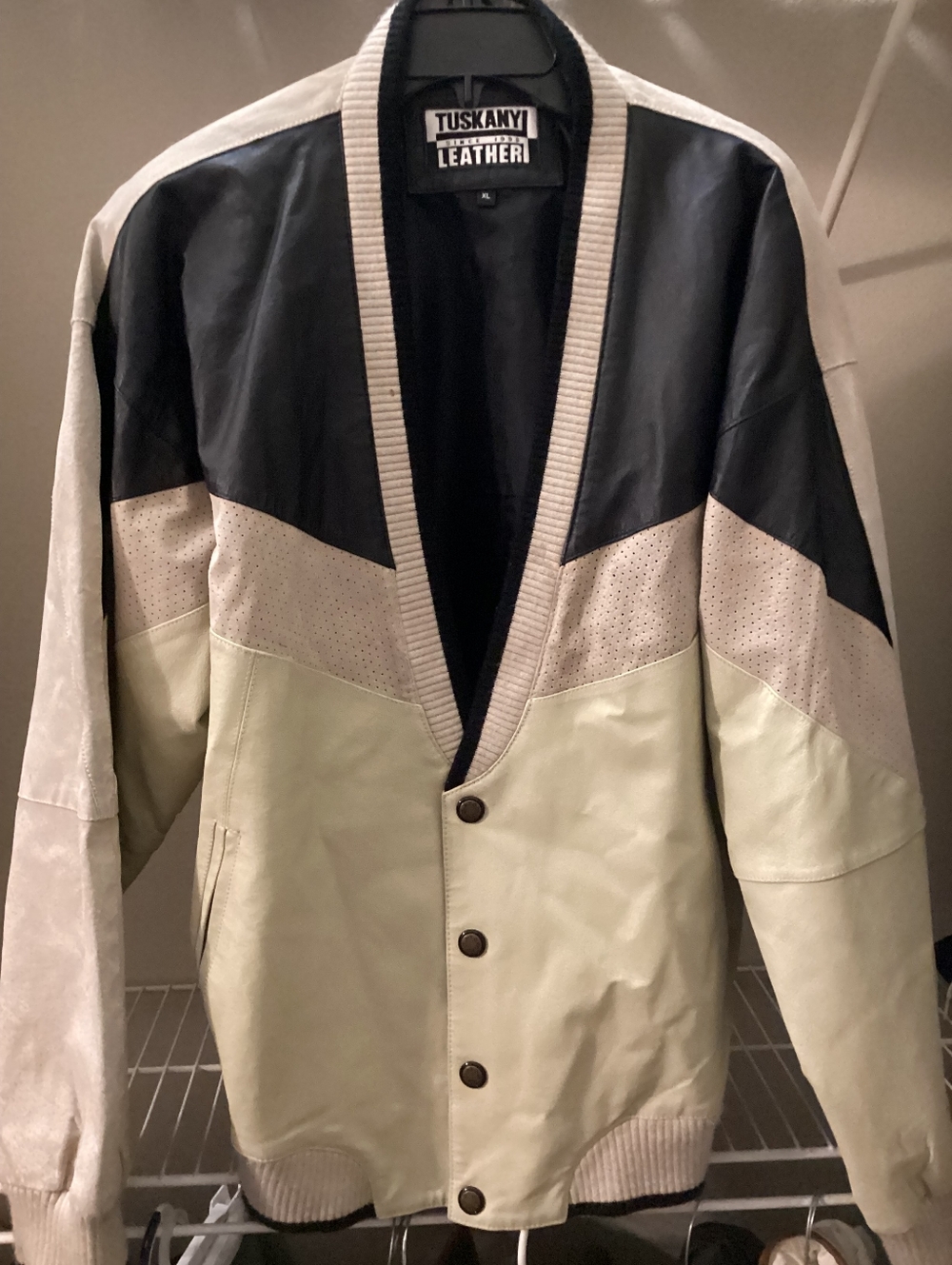 Tuskany Leather Colorblock Bomber Jacket - Black & Cream